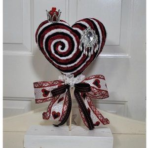 Hearts Decorative Velvety Yarn Burgundy, Black & White Heart‎ w Crown Lollipop